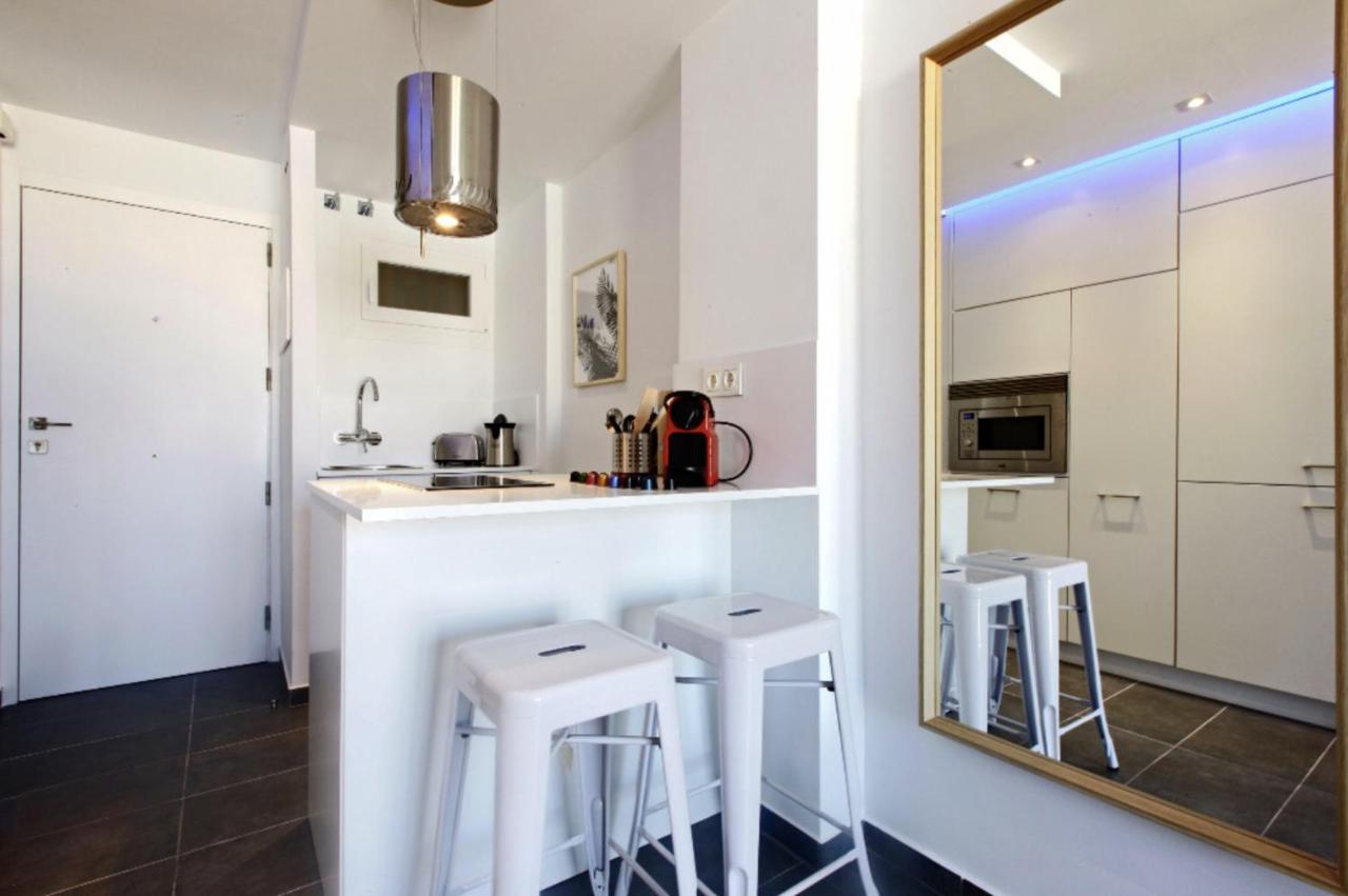 Precioso Apartamento Con Vistas Al Mar Y Piscinas Benalmádena Εξωτερικό φωτογραφία