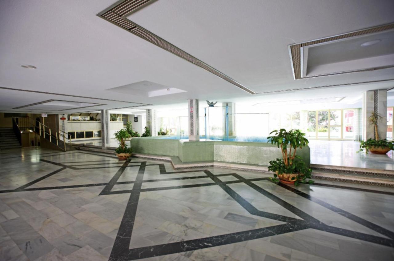 Precioso Apartamento Con Vistas Al Mar Y Piscinas Benalmádena Εξωτερικό φωτογραφία