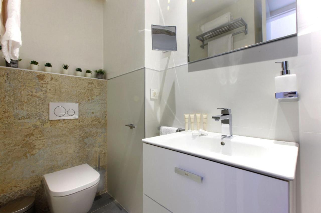 Precioso Apartamento Con Vistas Al Mar Y Piscinas Benalmádena Εξωτερικό φωτογραφία